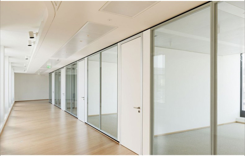 双层玻璃隔断效果