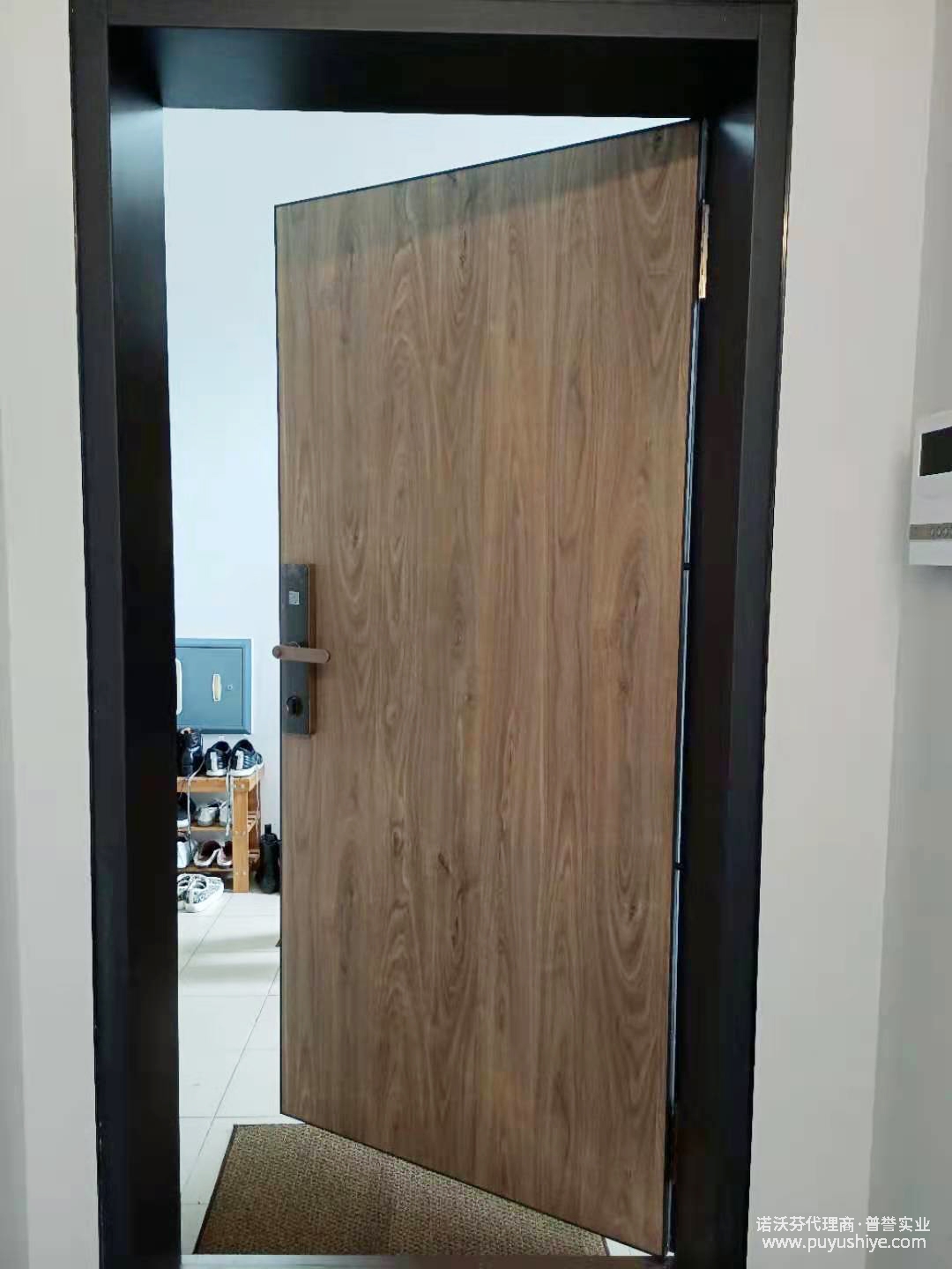 诺沃芬入户门定制