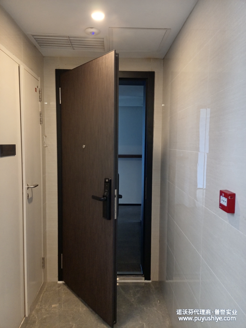 诺沃芬F+系列入户门